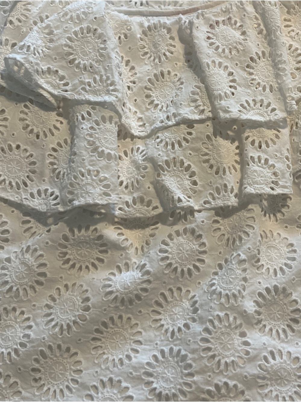 Lilly Pulitzer Trixie White One-Shoulder Eyelet Ruffle Top - Size XXS - Picture 7 of 9